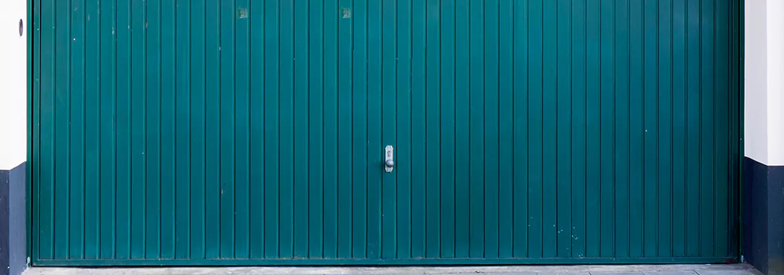 Vinyl Garage Doors Repair Specialists in Lehigh Acres, FL