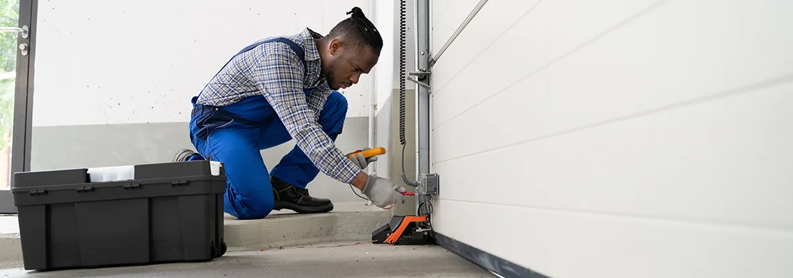 Repair Garage Door Not Closing But Light Flashing in Lehigh Acres, FL